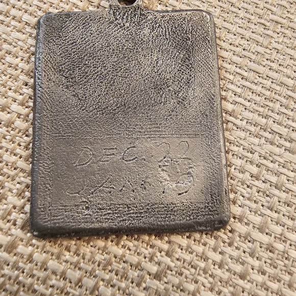 Vintage 1960s Naughty Capricorn pewter keyring - Picture 5 of 5